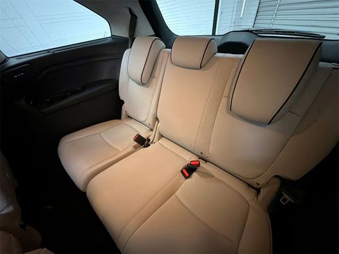 Used 2026 Honda Odyssey Touring image 23