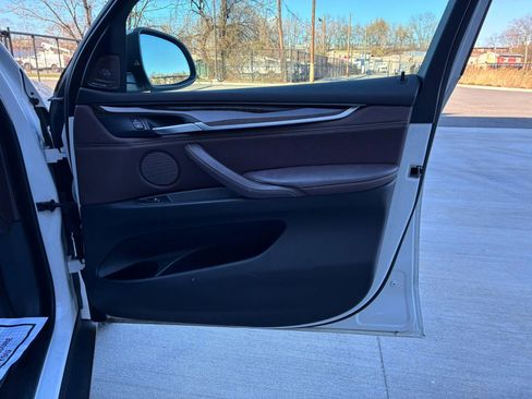 Used 2016 BMW X5 xDrive35i image 11