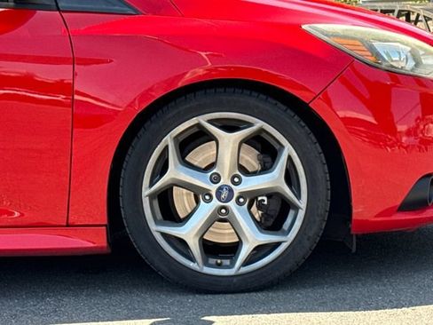 Used 2013 Ford Focus ST FWD image 7