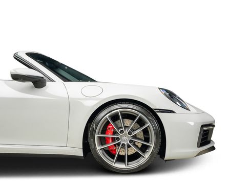 Used 2023 Porsche 911 Carrera S RWD image 31