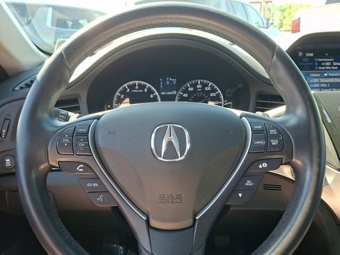 Used 2017 Acura ILX FWD image 20