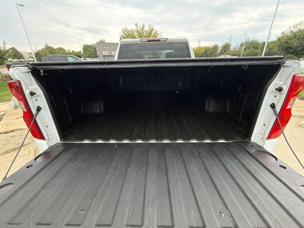 Used 2019 Chevrolet Silverado 1500 LT w/ All-Star Edition AWD/4WD image 19