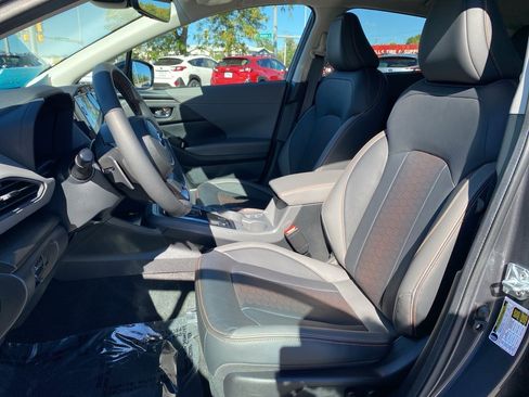 Certified 2025 Subaru Crosstrek 2.5i Limited w/ Crosstrek Mirror Package image 10