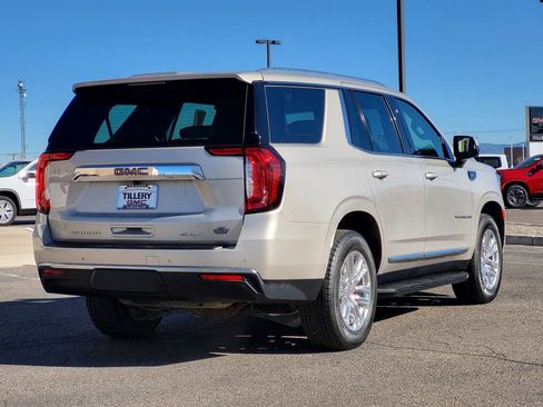 Used 2022 GMC Yukon SLT w/ SLT Luxury Package image 7