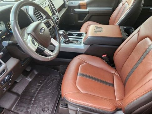 Used 2018 Ford F150 King Ranch w/ Equipment Group 601A Luxury image 4