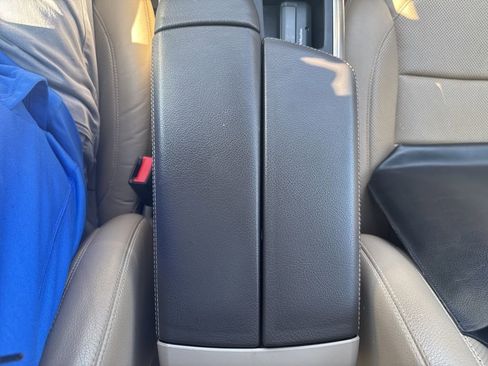 Used 2015 Mercedes-Benz GL 450 4MATIC image 20