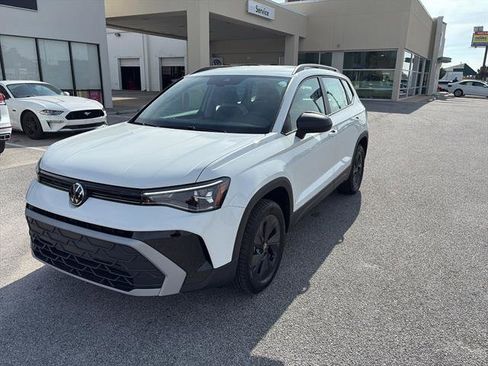 New 2026 Volkswagen Taos S image 4