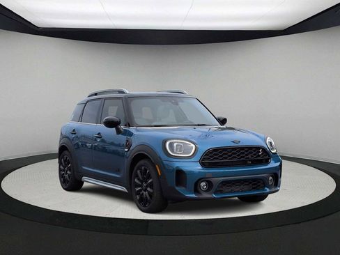Certified 2023 MINI Cooper Countryman S w/ Signature Upholstery Package AWD/4WD image 2