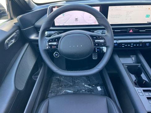 New 2025 Hyundai Ioniq 6 Limited image 14