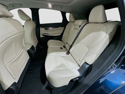 Used 2022 INFINITI QX50 Luxe image 25