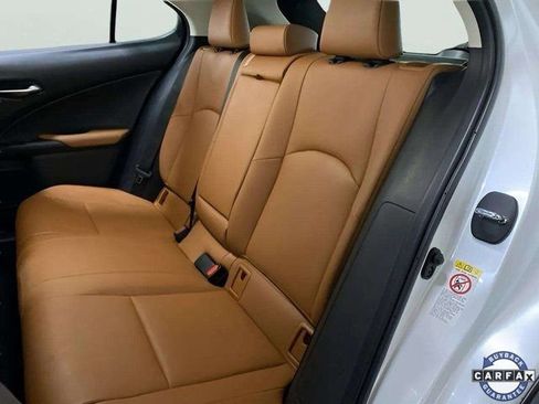 Used 2019 Lexus UX 250h w/ Premium Package image 63