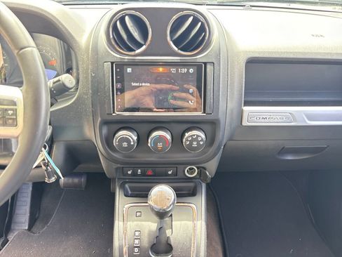 Used 2016 Jeep Compass Sport w/ Power Value Group FWD image 23