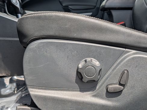 Used 2019 Ford EcoSport Titanium FWD image 22