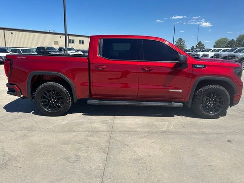 Certified 2024 GMC Sierra 1500 Elevation w/ LPO, Elevation Black Package AWD/4WD image 34