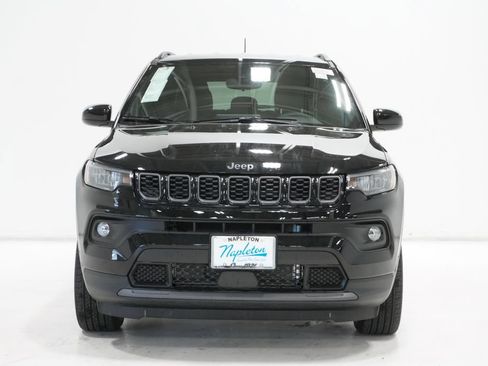 New 2026 Jeep Compass Latitude AWD/4WD image 5
