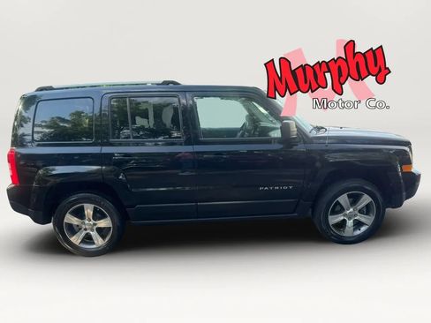 Used 2017 Jeep Patriot High Altitude AWD/4WD image 7