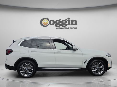 Used 2024 BMW X3 sDrive30i w/ Convenience Package RWD image 6