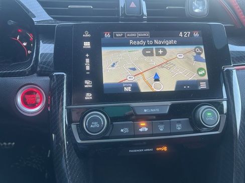 Used 2018 Honda Civic Type R image 19