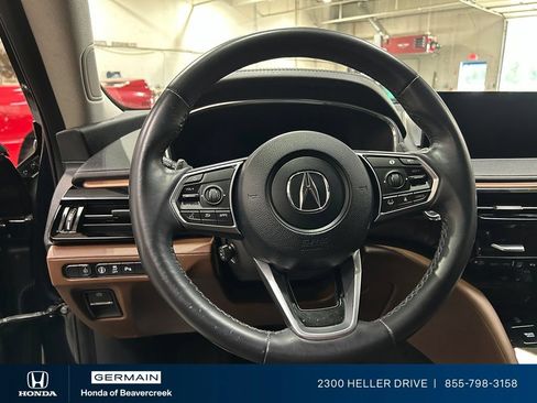 Used 2023 Acura MDX SH-AWD w/ Technology Package image 16