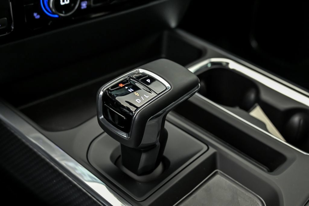New 2026 GMC Sierra 1500 Elevation w/ Elevation Premium Package AWD/4WD image 19