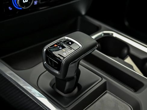 New 2026 GMC Sierra 1500 Elevation w/ Elevation Premium Package AWD/4WD image 19