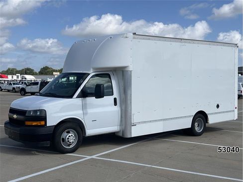 Used 2021 Chevrolet Express 3500 w/ Power Convenience Package RWD image 1