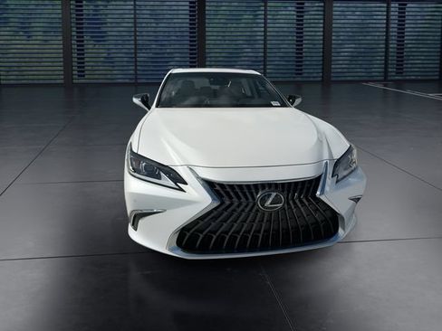 Used 2025 Lexus ES 350 w/ Premium Package FWD image 3