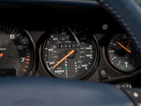 Used 1995 Porsche 911 Cabriolet image 21