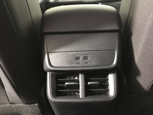 New 2026 Chevrolet Equinox LT image 15