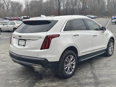 Used 2022 Cadillac XT5 Premium Luxury w/ Technology Package image 6