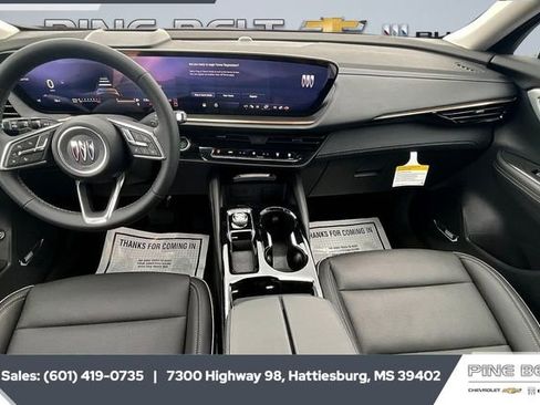 New 2025 Buick Envision Avenir image 5