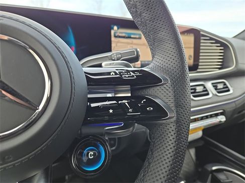 New 2026 Mercedes-Benz GLE 63 AMG S image 21