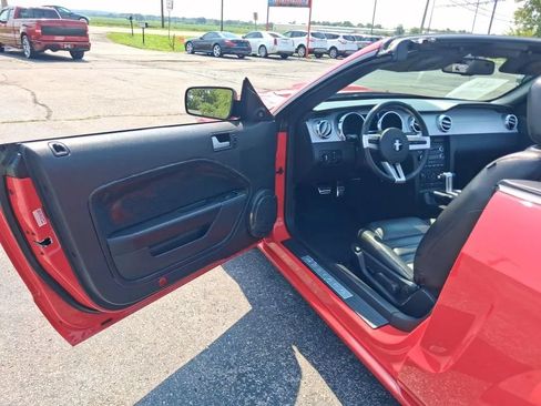 Used 2008 Ford Mustang GT RWD image 22