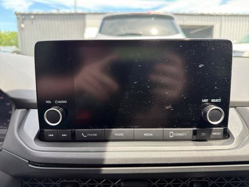 Used 2024 Honda Accord LX image 24