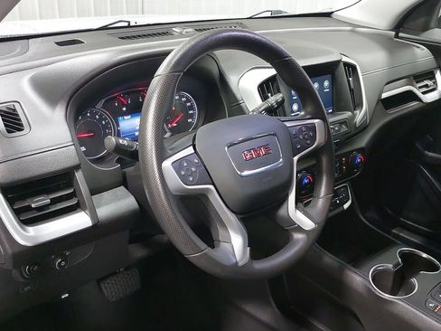 Used 2022 GMC Terrain SLE w/ Driver Convenience Package image 15