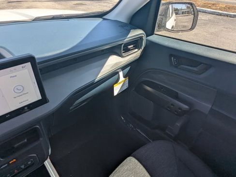 New 2026 Ford Maverick XL image 18