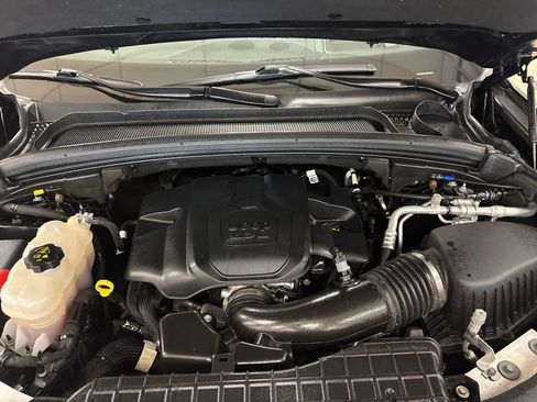 Used 2022 Jeep Grand Cherokee Summit w/ Adv Protech Group IV AWD/4WD image 39