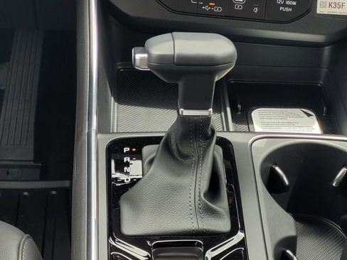 New 2026 Kia Carnival SX Prestige FWD image 19