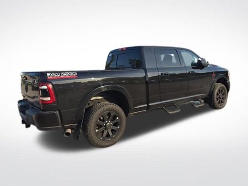 Used 2022 RAM 2500 Laramie w/ Night Edition AWD/4WD image 3