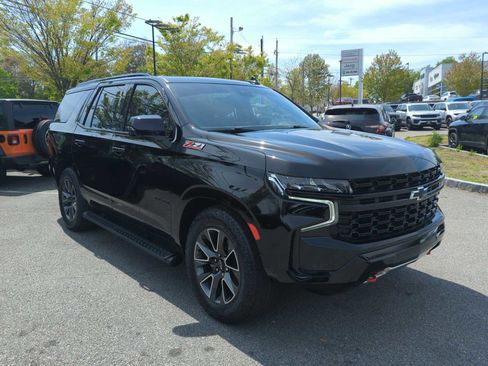 Used 2023 Chevrolet Tahoe Z71 w/ Z71 Off-Road Package AWD/4WD image 8