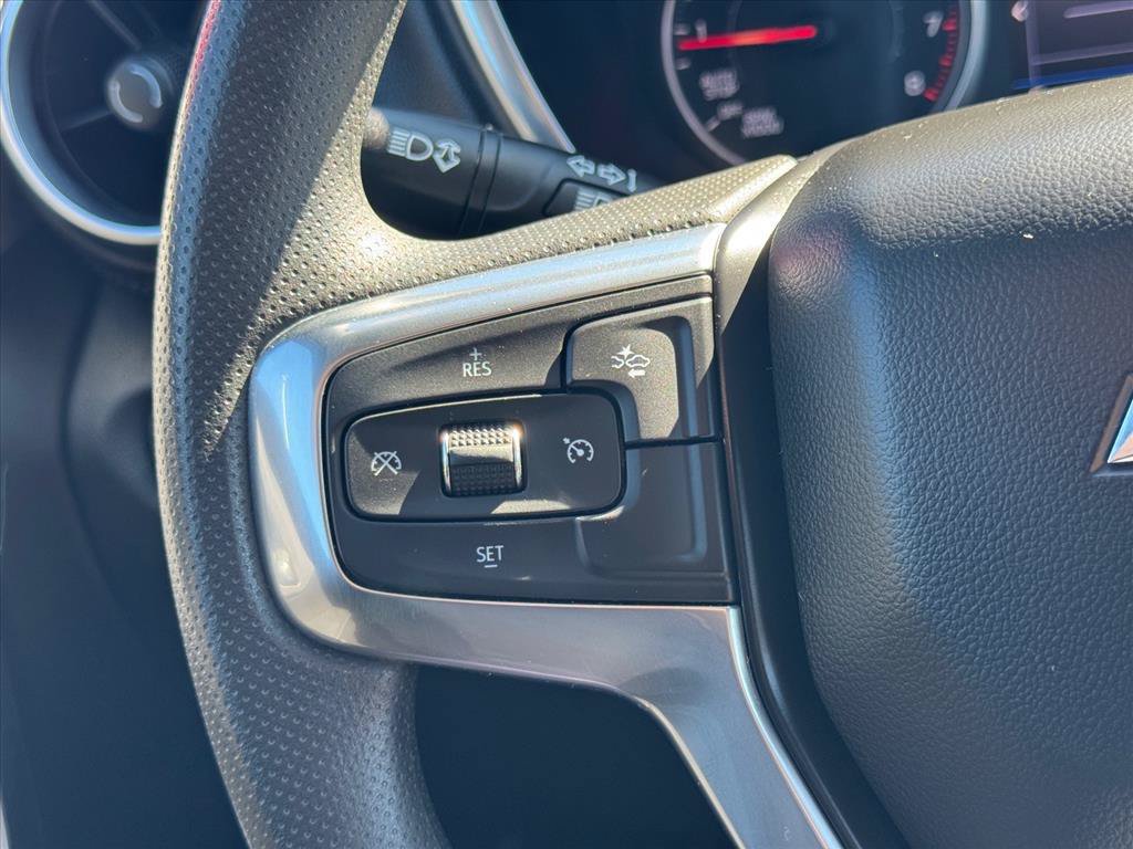 Used 2021 Chevrolet Blazer LT w/ LPO, Black Accent Package FWD image 18