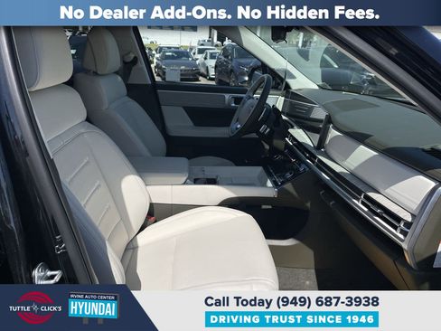Certified 2025 Hyundai Santa Fe Calligraphy AWD/4WD image 16