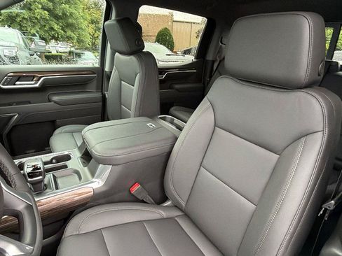 New 2026 Chevrolet Silverado 1500 RST AWD/4WD image 17