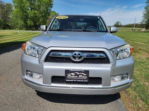 Used 2010 Toyota 4Runner Limited image 3