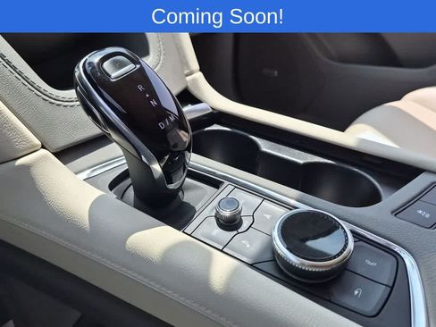 Used 2024 Cadillac XT5 Premium Luxury w/ LPO, Floor Liner Package AWD/4WD image 32