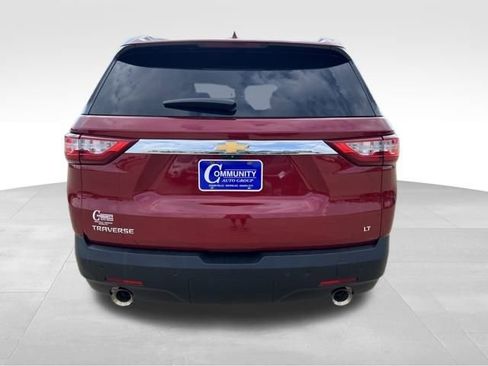 Used 2018 Chevrolet Traverse LT image 8