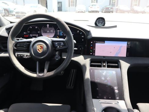 Used 2022 Porsche Taycan GTS AWD/4WD image 13