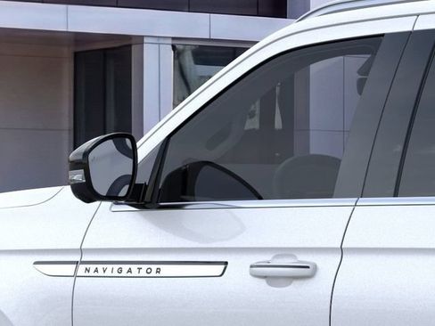New 2026 Lincoln Navigator Reserve AWD/4WD image 20