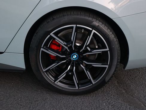 Used 2023 BMW i4 eDrive40 w/ M Sport Package RWD image 10