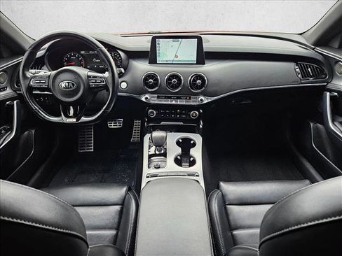 Used 2021 Kia Stinger GT2 image 15